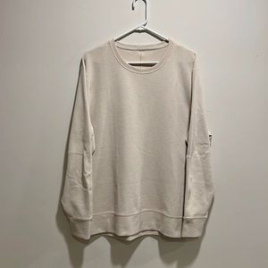 Super nice lululemon textured Crewneck/long sleeve